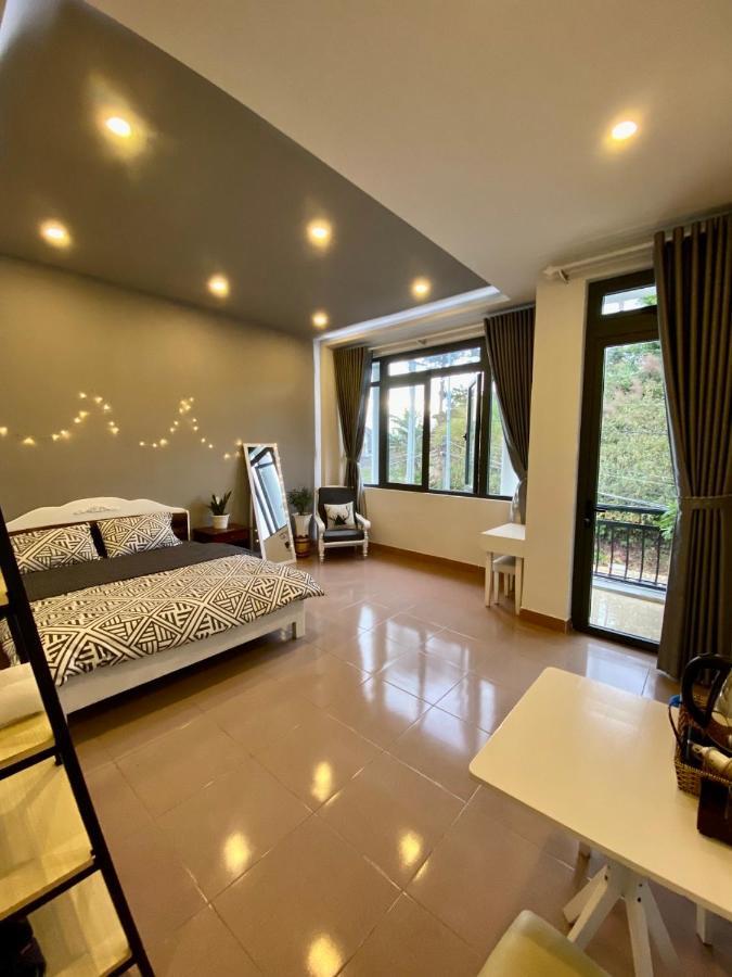 Hotel Grey House Da Lat Esterno foto