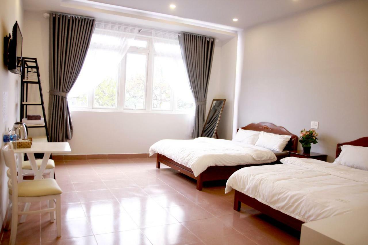 Hotel Grey House Da Lat Esterno foto