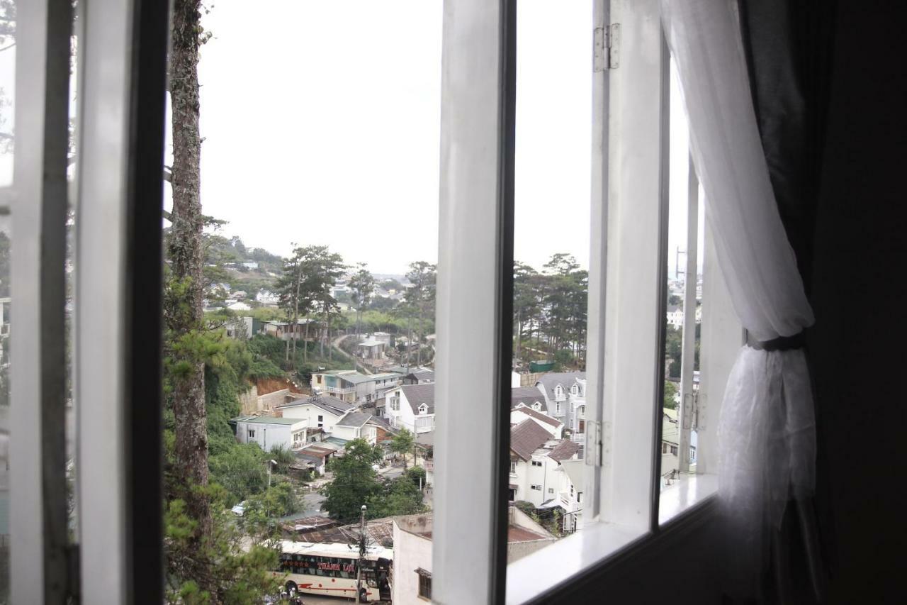 Hotel Grey House Da Lat Esterno foto